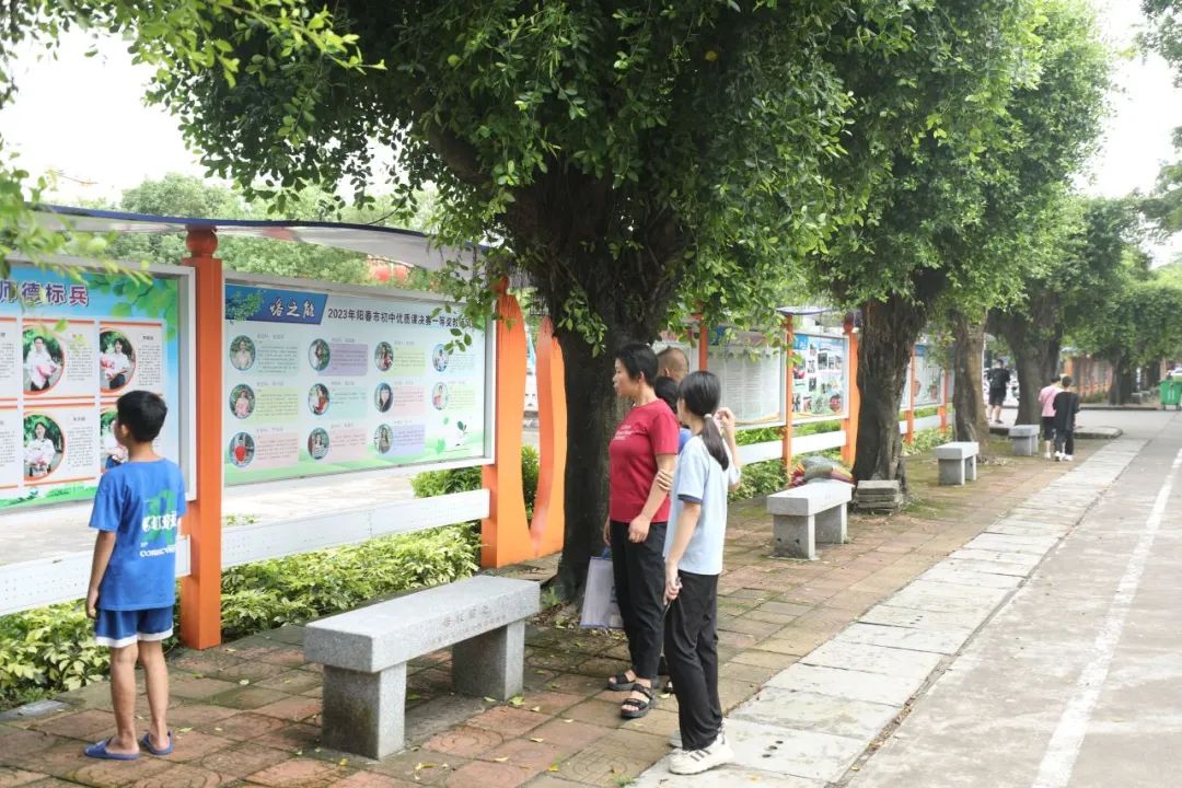 图片[24]-梦想起航 未来可期 | 阳春市实验中学开展2024年秋季七年级新生注册工作-阳春敏学网